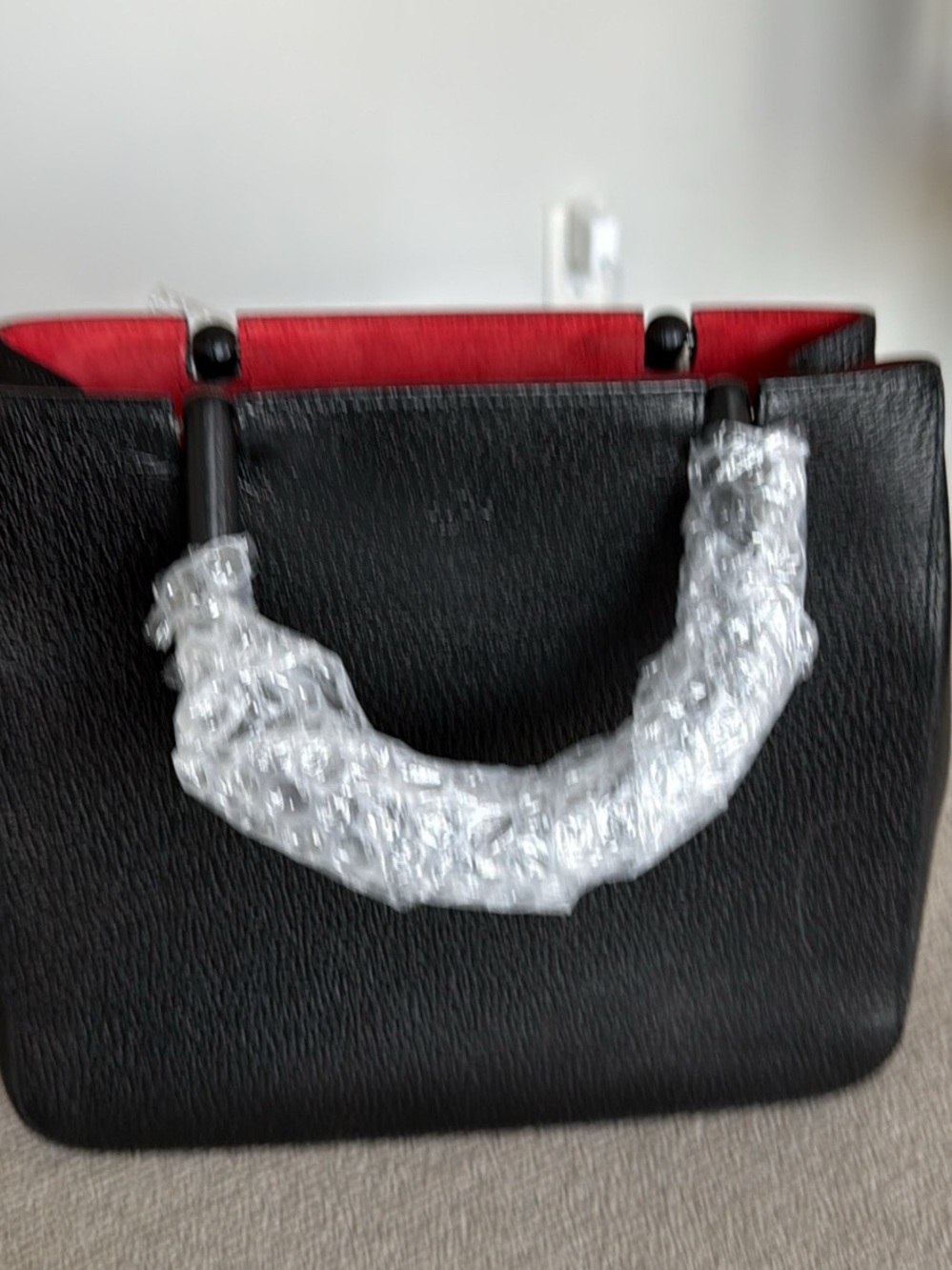 Gucci Red Suede Shoulder Bag - Picture 5 of 5
